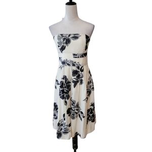 Ann Taylor Strapless 100% Silk Floral Dress Size 4